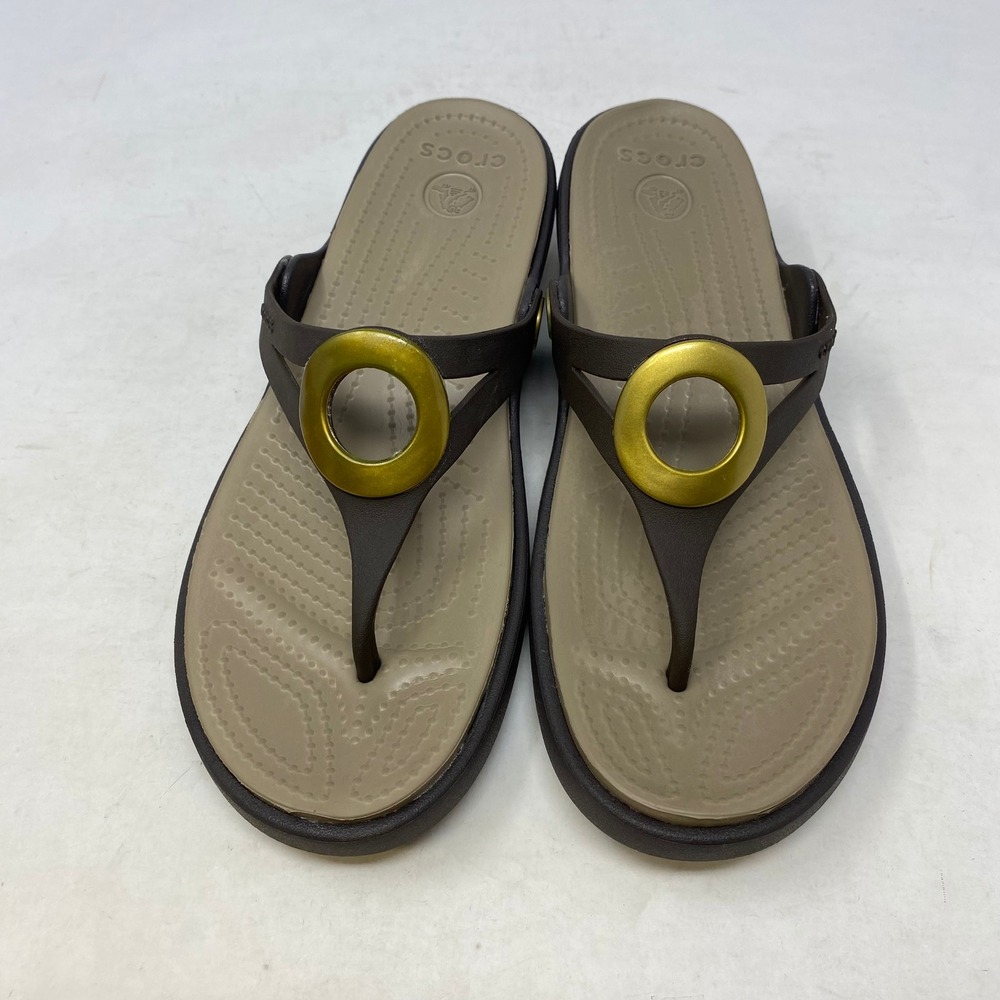 Crocs Sanrah Circle Wedge Sandals Womens 7 Espresso Khaki Thong Flip Flops 14153 - Picture 4 of 7